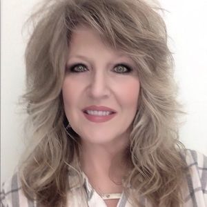 Meet your Posher, Sherry